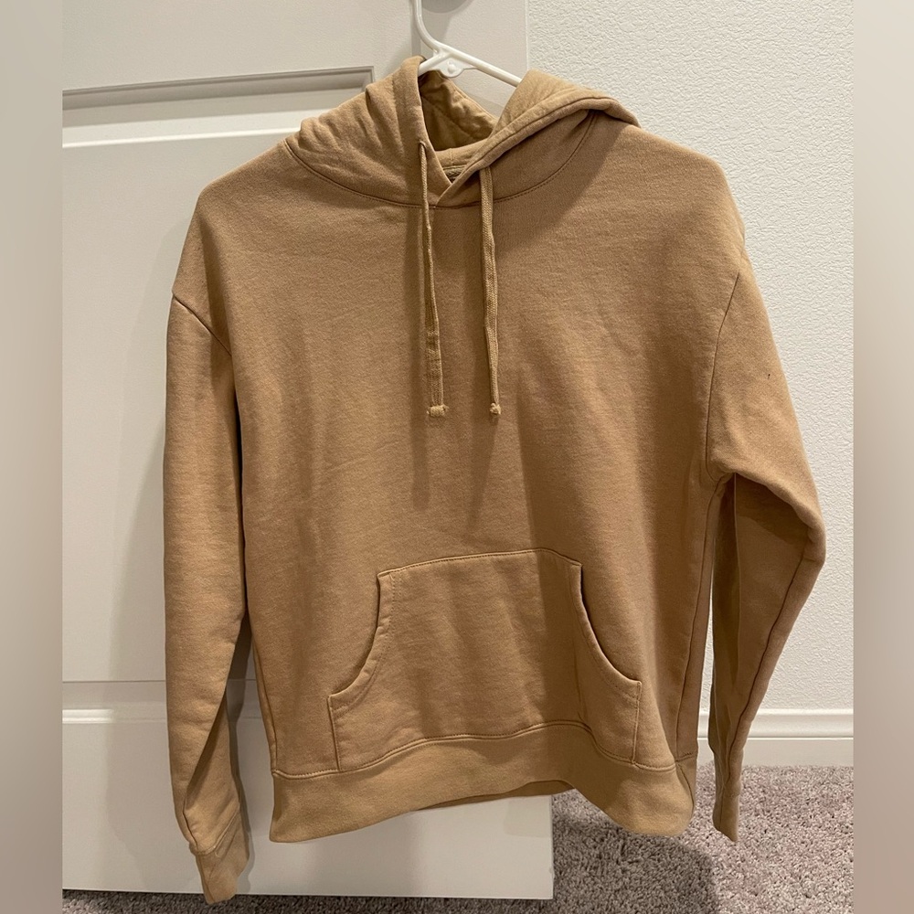 Zine brand hoodie with kangaroo pocket. Size Small. Nude/tan color.